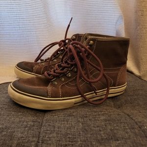 Bella Swan Breaking Dawn Part 1 Vans